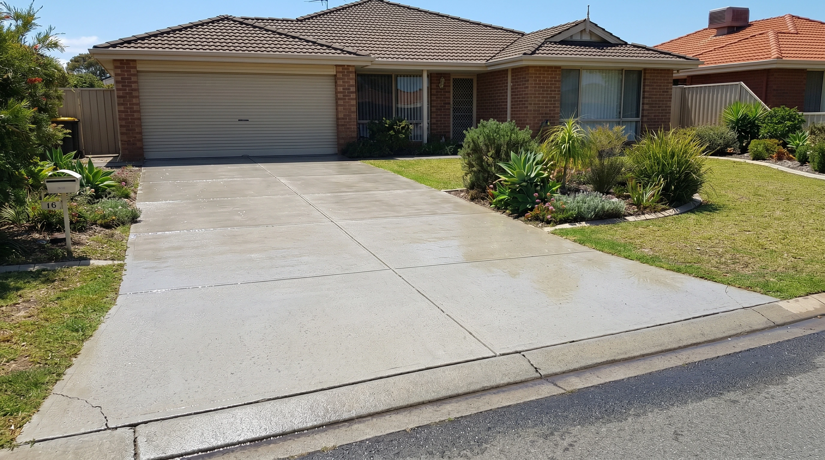 Driveway after pressure cleaning